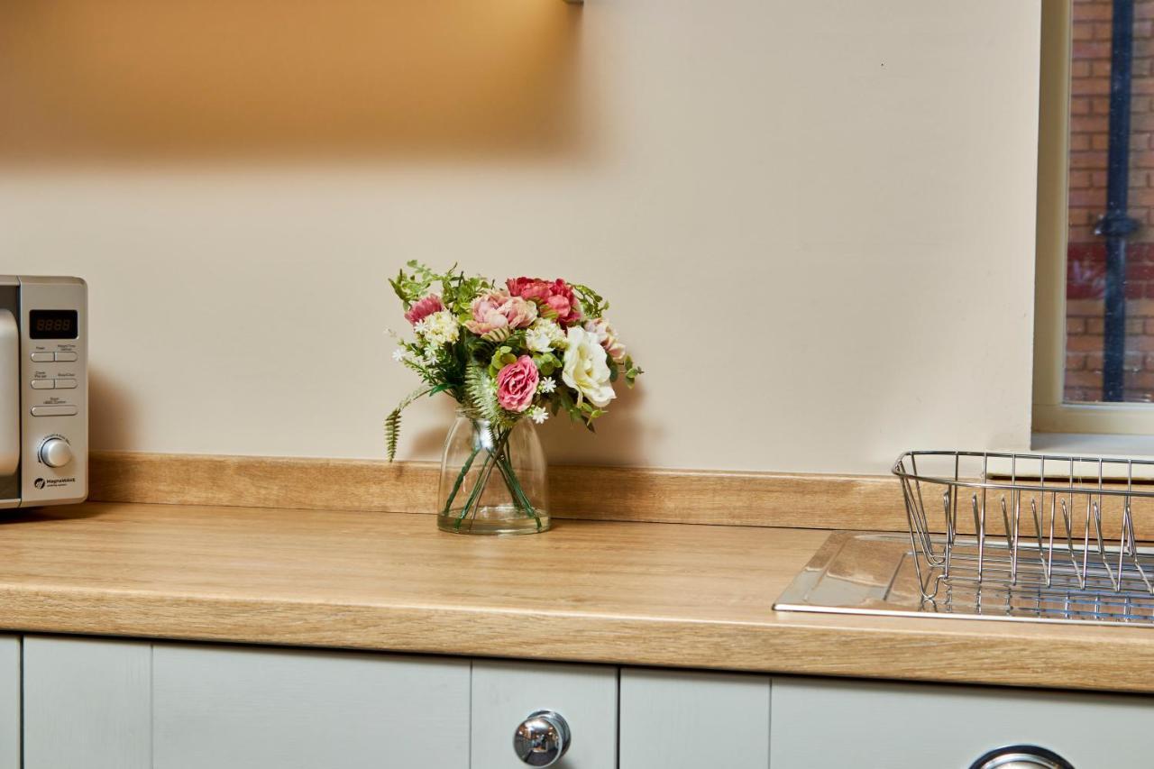 The Stunning Central Harrogate Abode - Sleeps 6 外观 照片